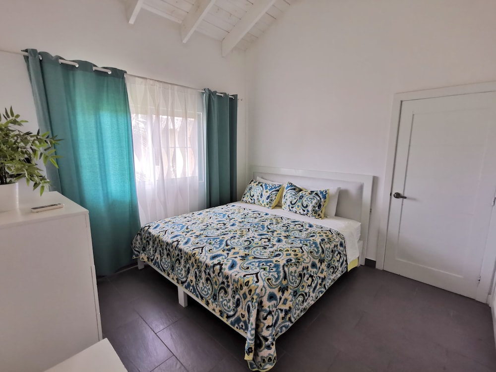 Los Corales Tropical Beach Resort & SPA