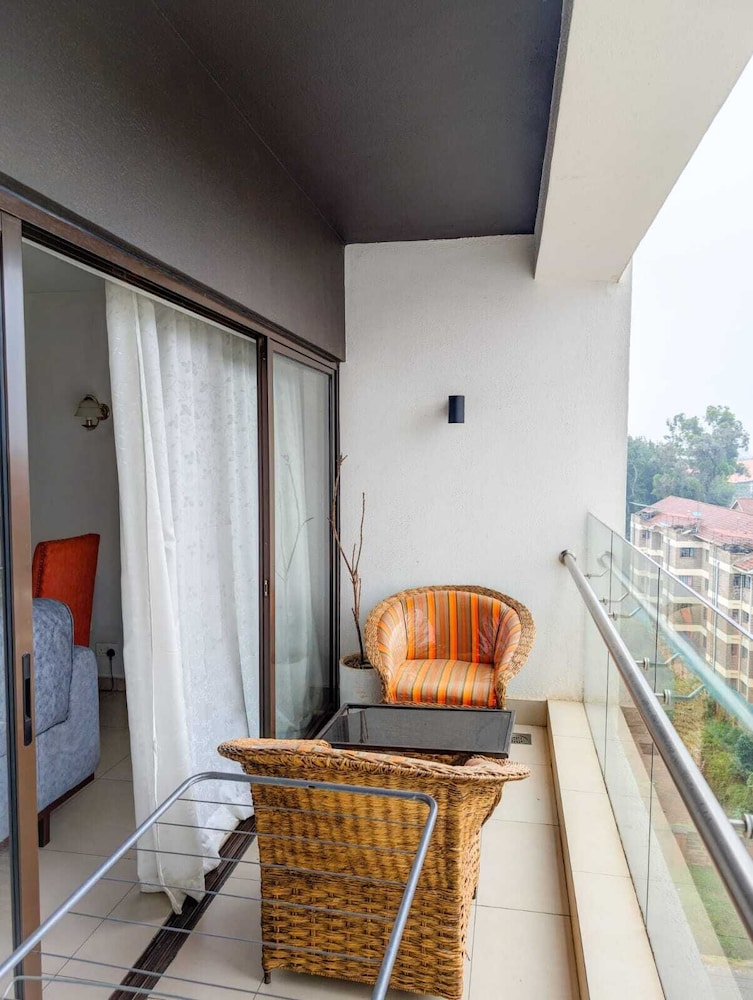 Astoria Apartments Lavington view 3