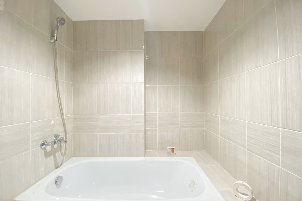 Comfy And Modern 1Br At Vasanta Innopark Apartment