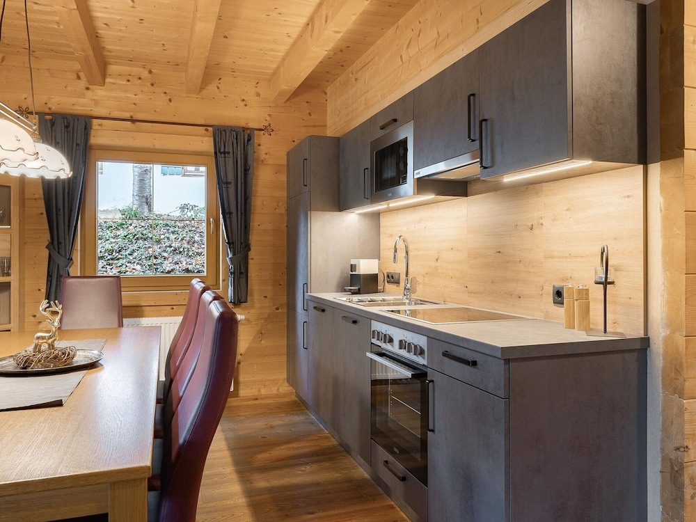 Chalet in Fugen Near Spieljochbahn Lift