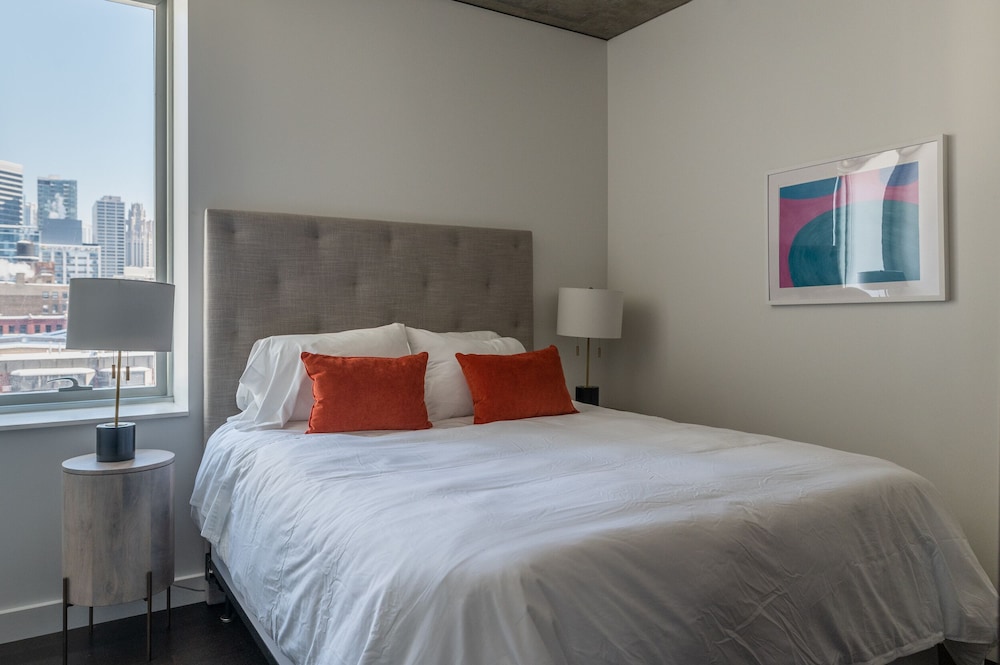 Luxury Apartment With Private Office & Terrace photo 4
