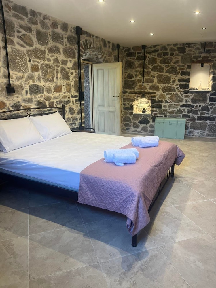Stone Olympi Lodge 1 - Chios Cozy Hideaway