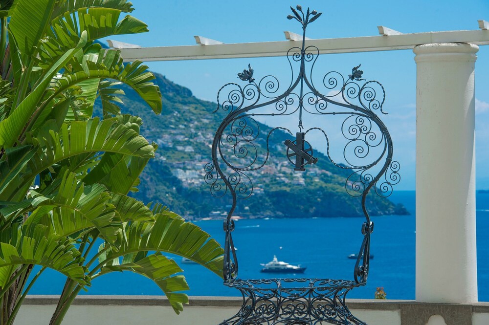 Villa Solenne by Elite Villas