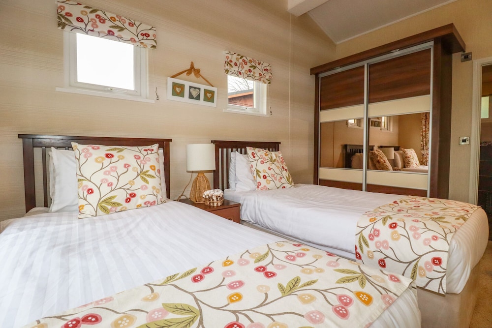 Hideaway Lodge