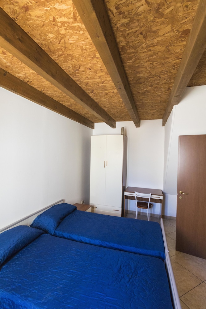 B&B Tarantola