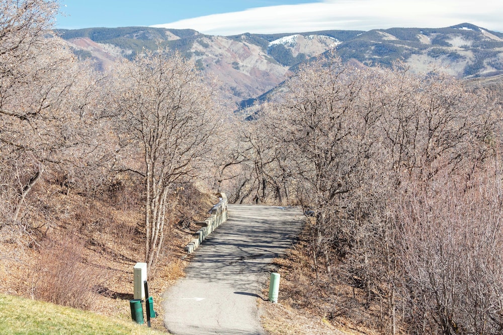 Snowmass Mountain by Snowmass Vacations