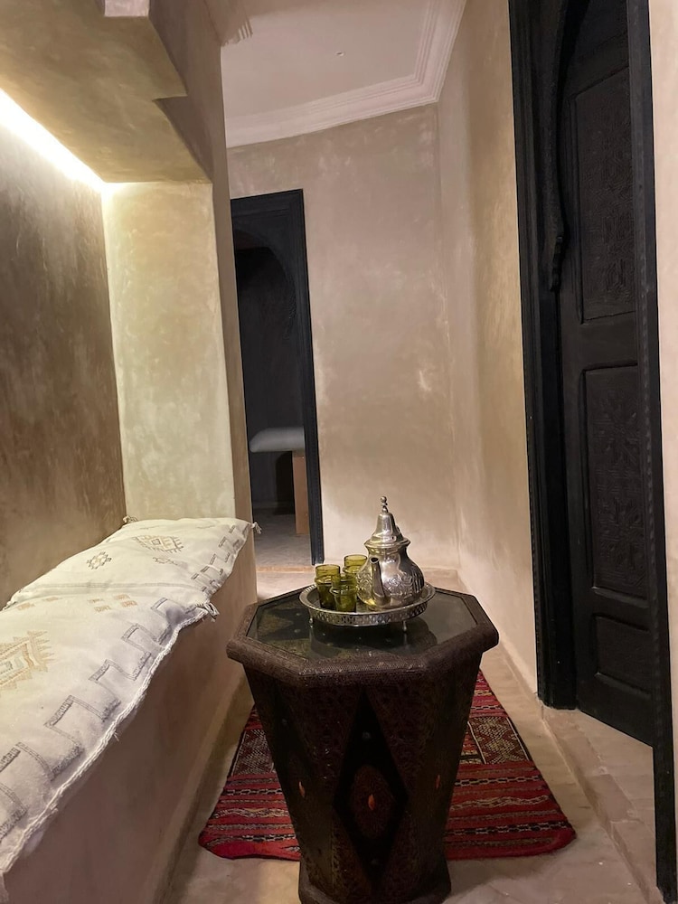 Riad Dar Acsameda & spa