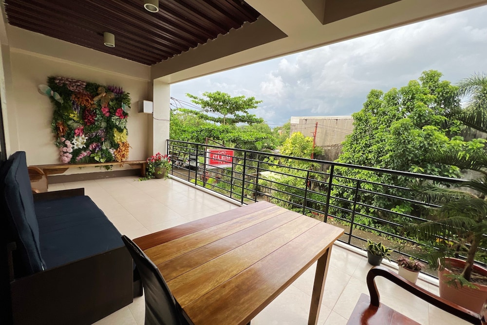 Sta Rosa Inn Iloilo powered by Cocotel