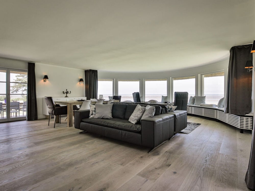 House by the sea Comfortable Holiday Residence