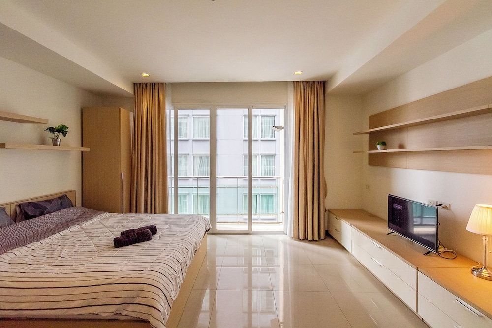 TC Contel At Sukhumvit Soi 11