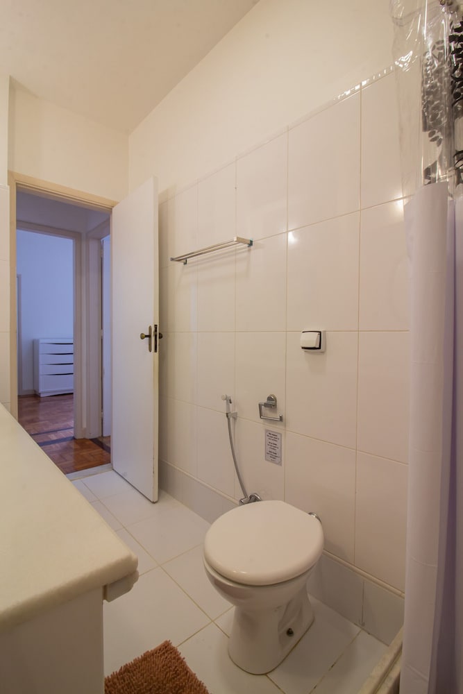 7 Minutes From Copacabana Beach Br402