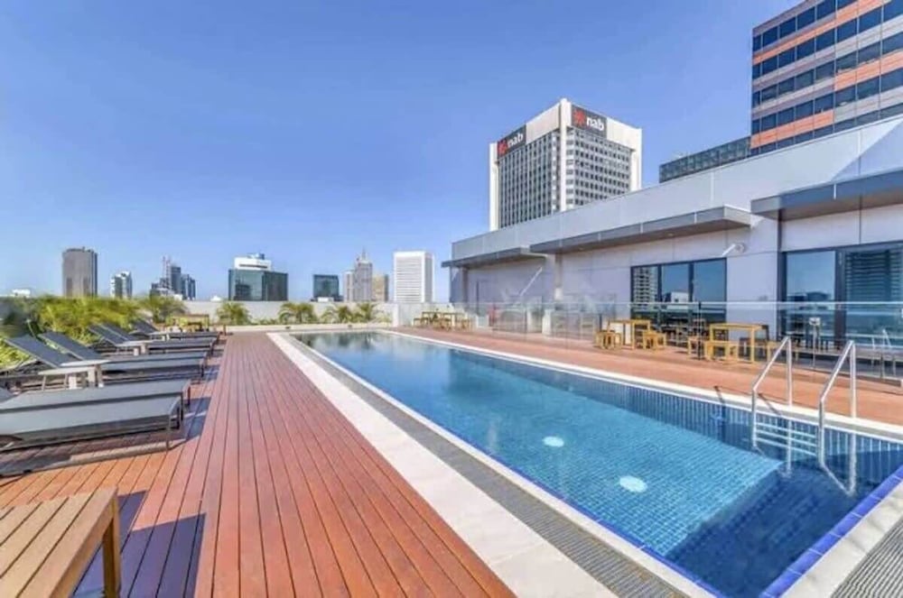 A Stylish Apt for 4 Near Queen Victoria Market