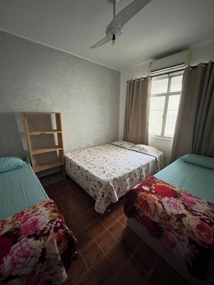 Colinna Hostel