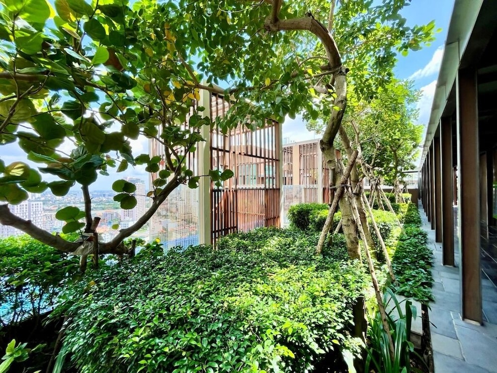 Homie's Apartment in D'Edge Thao Dien