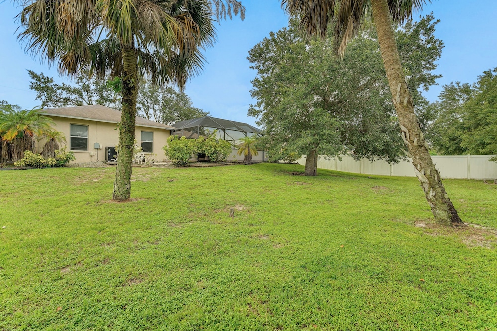Family Home w/ Pet-friendly Yard in Fort Myers!