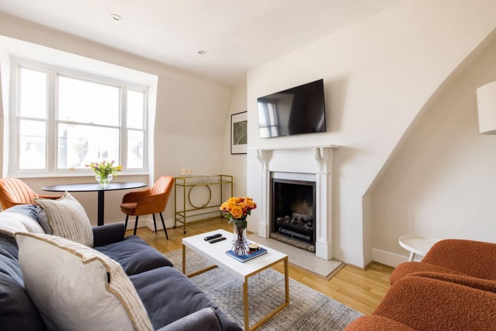 The London Crib - Relaxing 1bdr Flat With Terrace