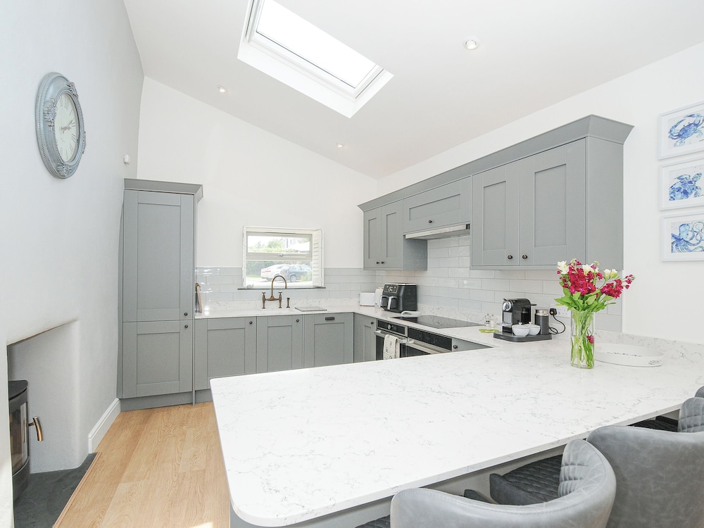 Cob Cottage