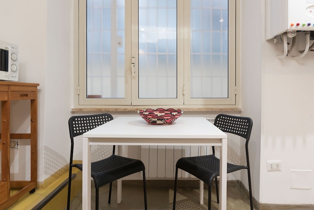 Piazza Vittorio NETFLIX Apartment