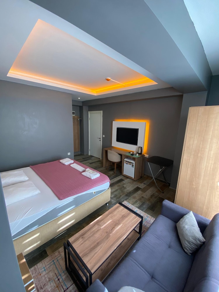 sist34 suit otel