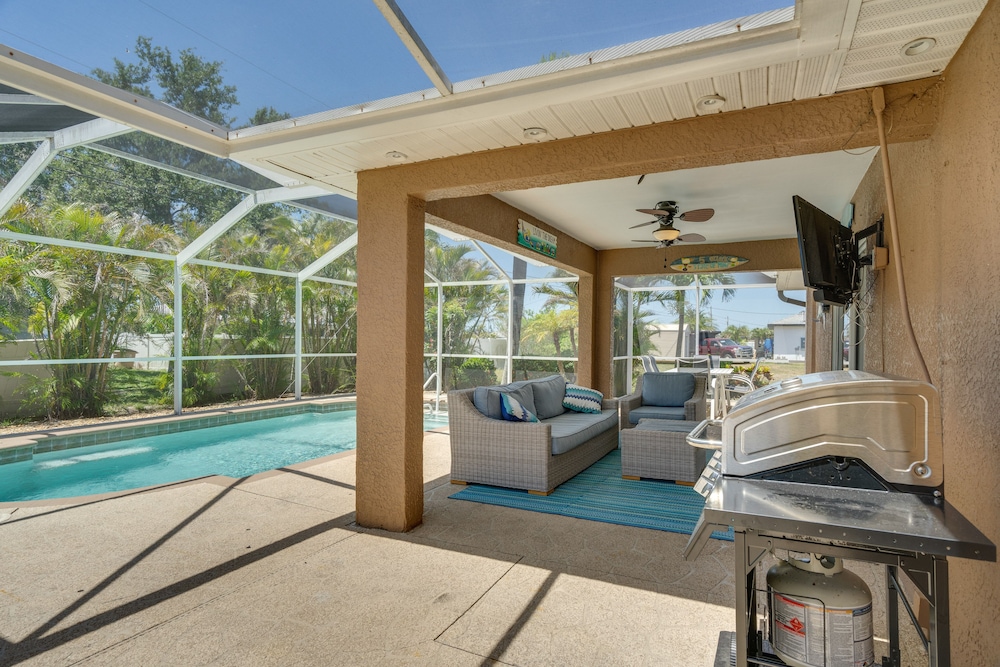 Family-friendly Home  10 Mi to Dtwn Cape Coral - Property Image 3