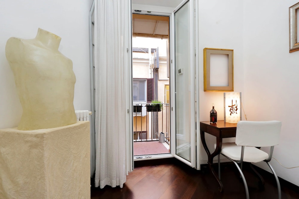 Clementina - WR Apartments