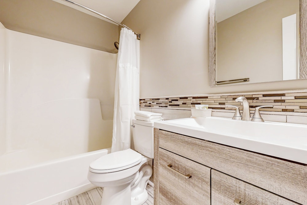 Charming Rincon Home w/ Large Yard & AC