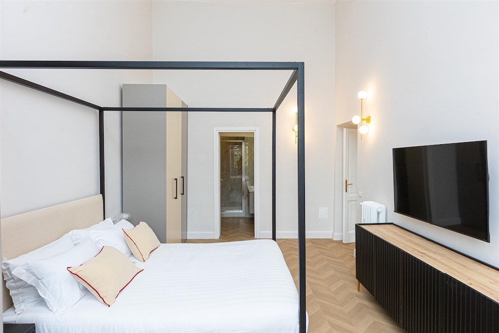 Mellini View Apartment