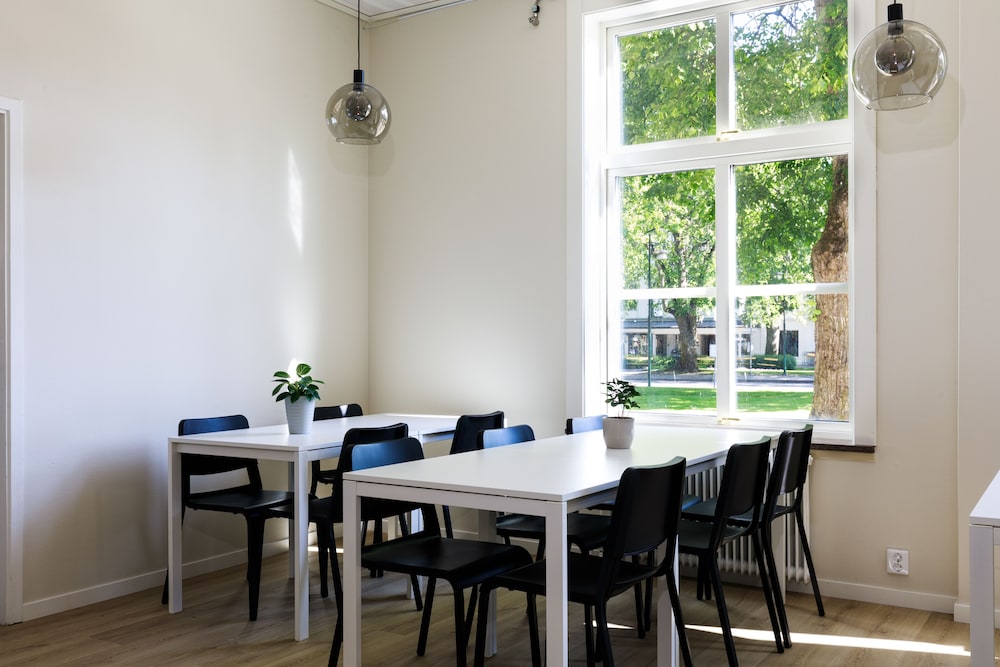 meeting & event spaces