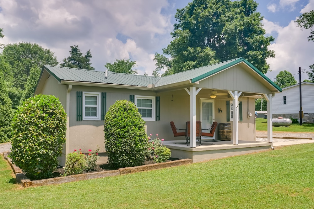 Lynchburg Home w/ Patio - 2 Mi to Tims Ford Lake! view 4