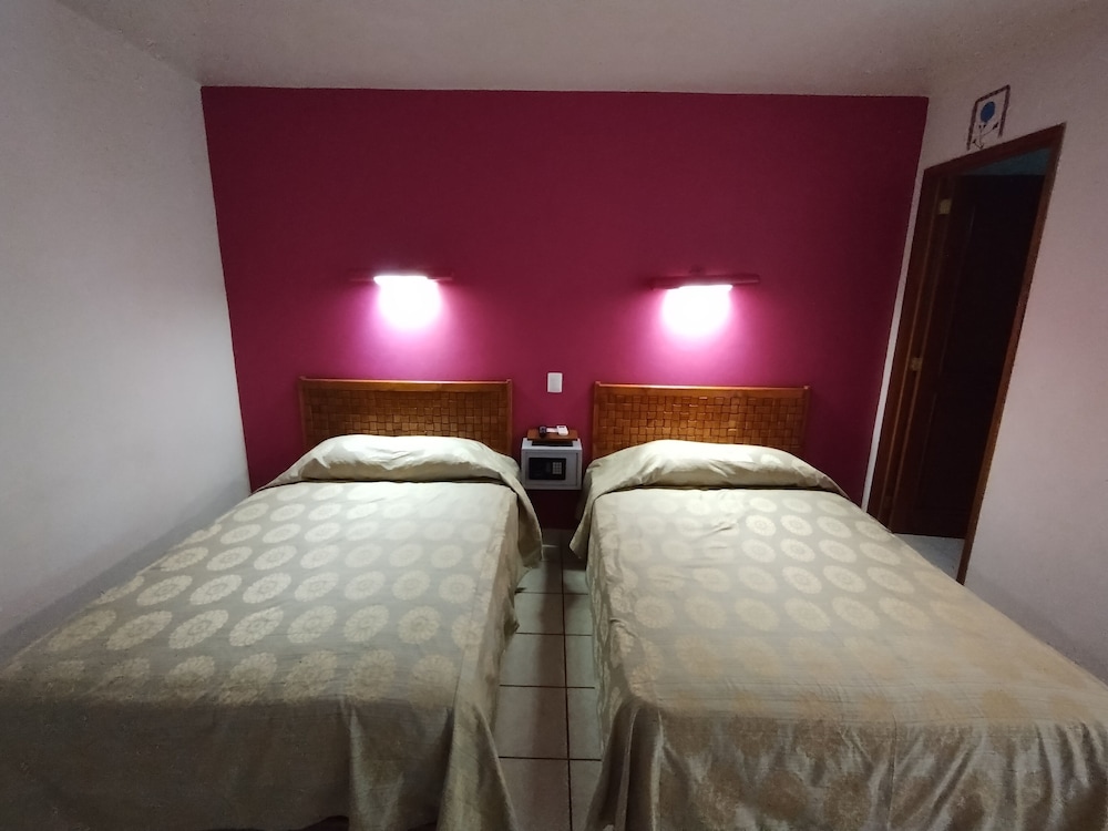 Hotel Los Ciruelos - Property Image 23