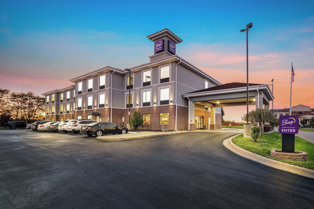 Dyersburg Vacations - Sleep Inn  Suites Dyersburg I-155 - Property Image 27