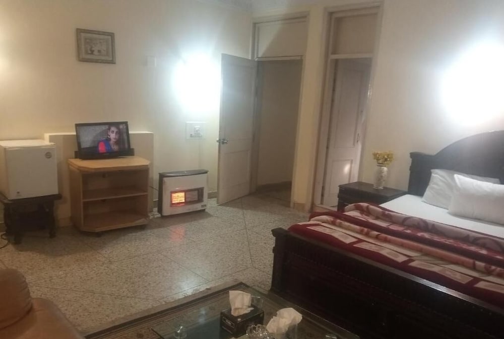 Cosmos Guest House Islamabad view 5
