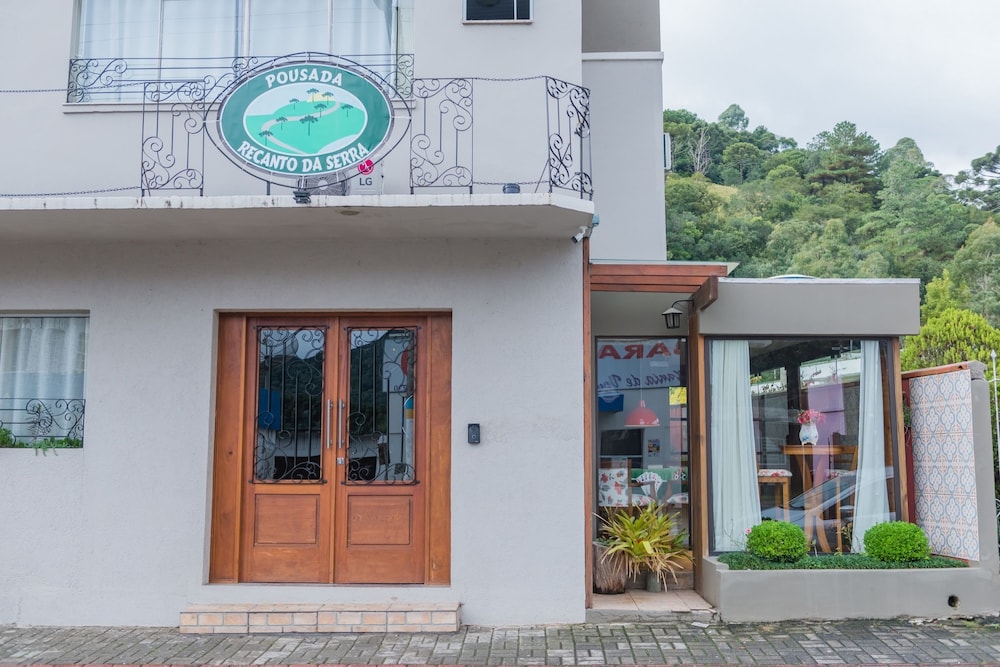 Hotel Pousada Recanto da Serra - Image 1