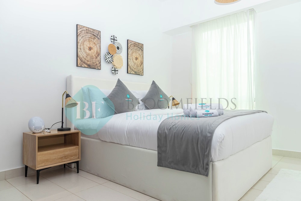 Bloomfields 2BR TH Marina Square Al Reem