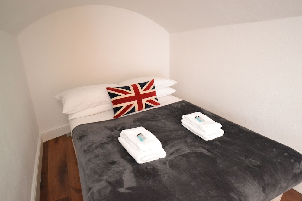 Luxury Hyde Park