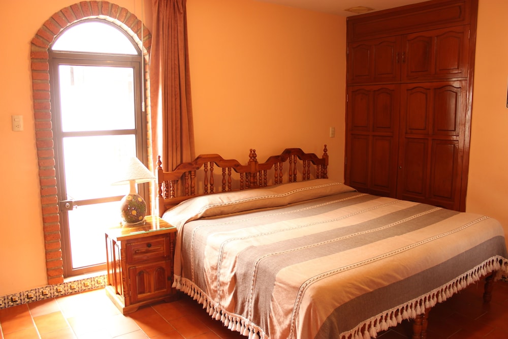 Hotel Posada La Casona de Cortes