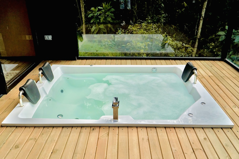 Luum Glamping by Roots Rentals