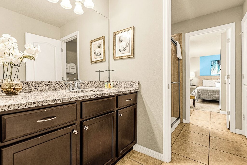 9BR Luxury Vacation Villa near Disney