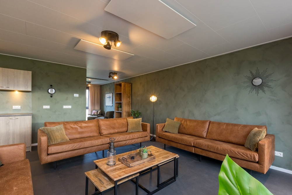 Holiday Home in Schorre Near Beach & Dunes