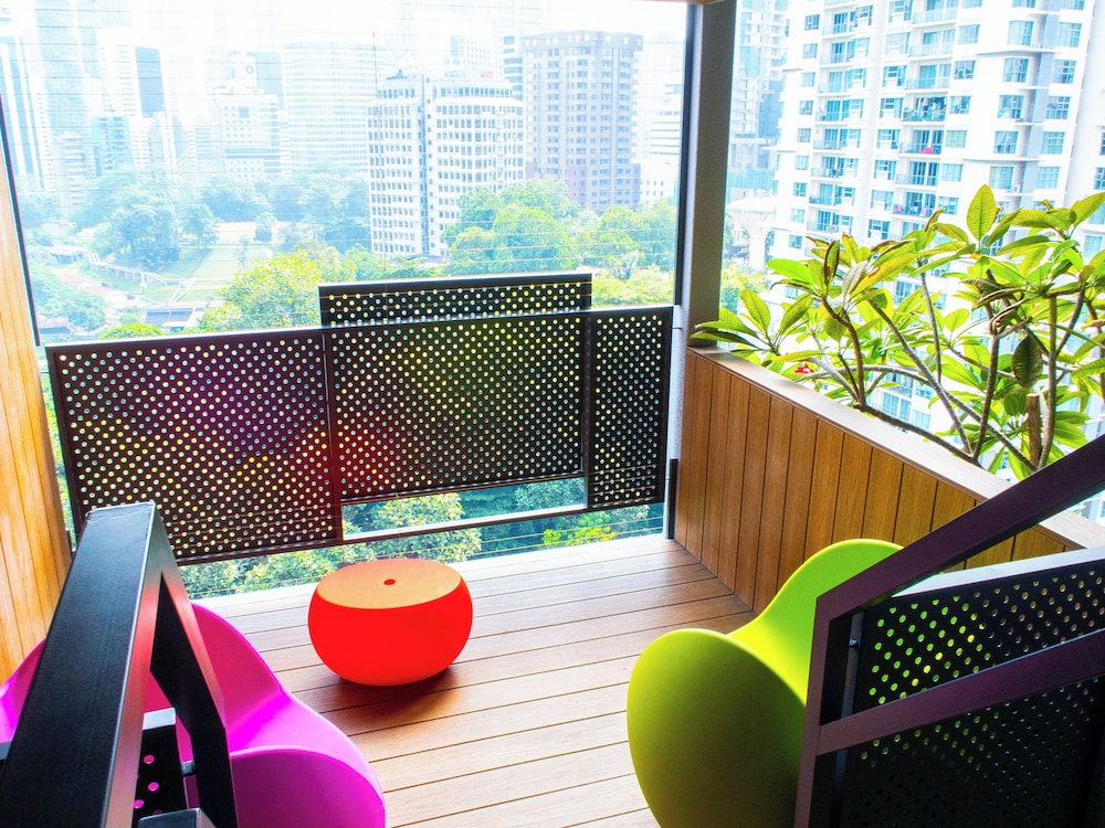 Ceylonz Suites KLCC by Mana-Mana