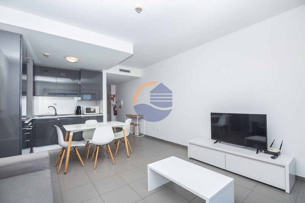 10 in Portim o With 1 Bedrooms and 1 Bathrooms