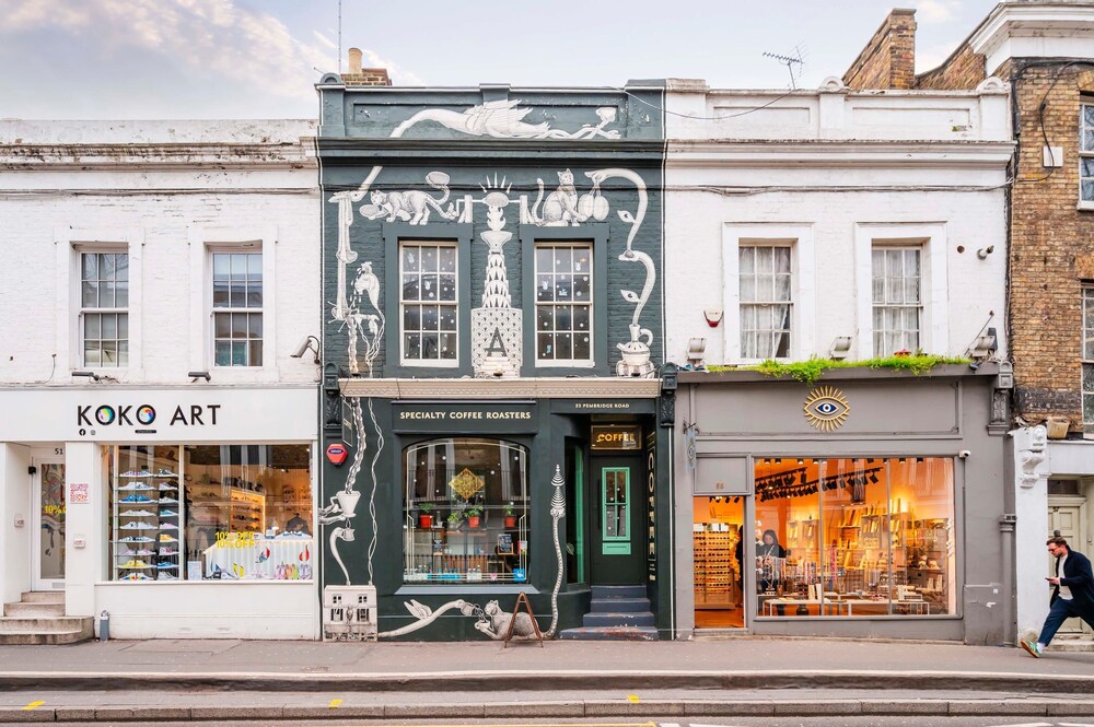 Long Term Stay- Notting Hill by Out of Office Lifestyle