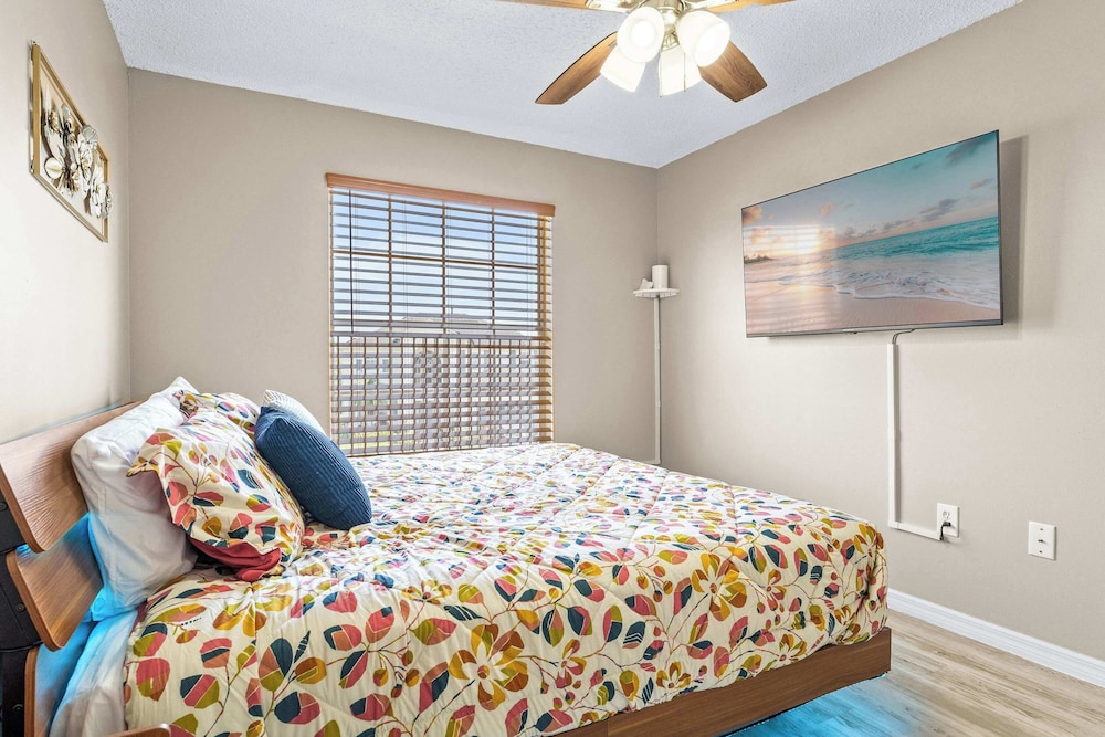 Jasmine Breeze Home for 12 - Image 2