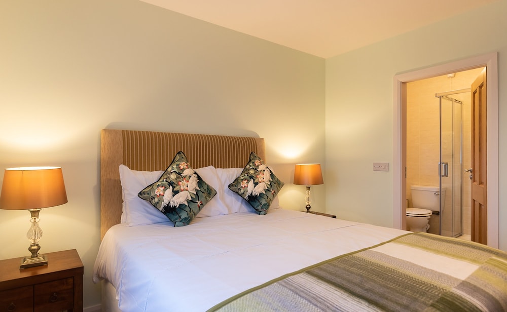 Lovely Home Just a 2 Minute Walk From Sneem Village