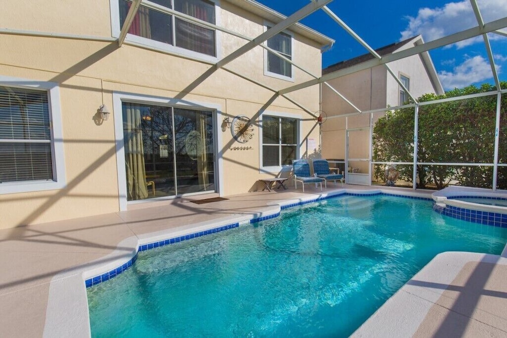 353 Glen 6 Bedroom Villa by Redawning - Image 2