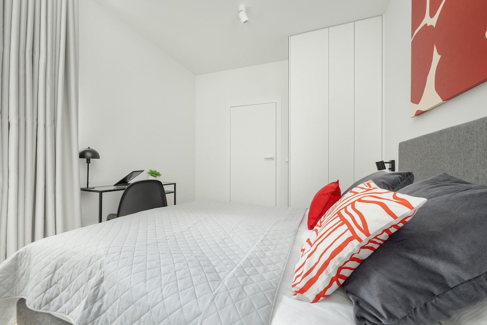 Cozy City Apartment by Renters Prestige view 2