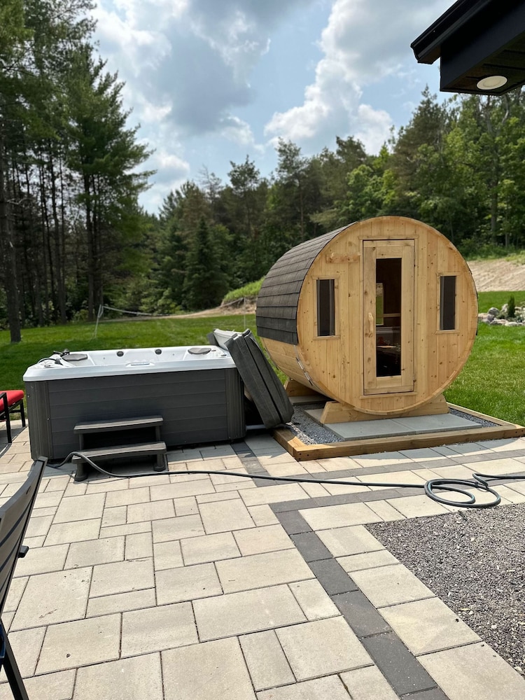 GLOBALSTAY Luxury Chalet Sharon HOT TUB
