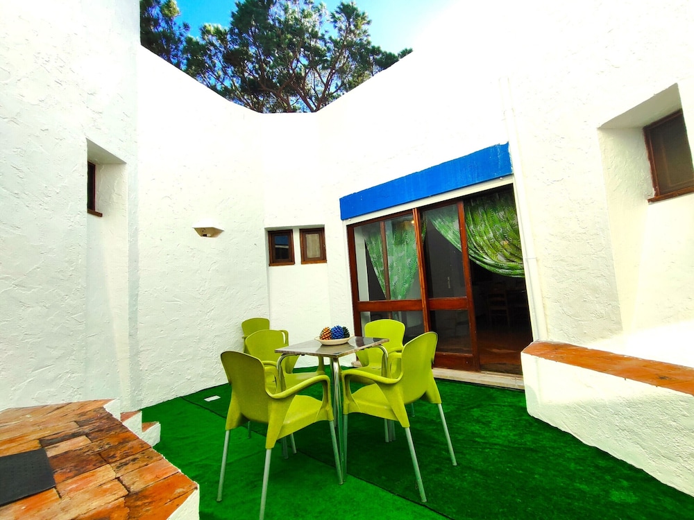 Albufeira Açoteias Villa by Homing