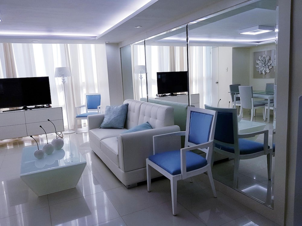 Cebu Vacations - Escario Central Hotel - Property Image 40