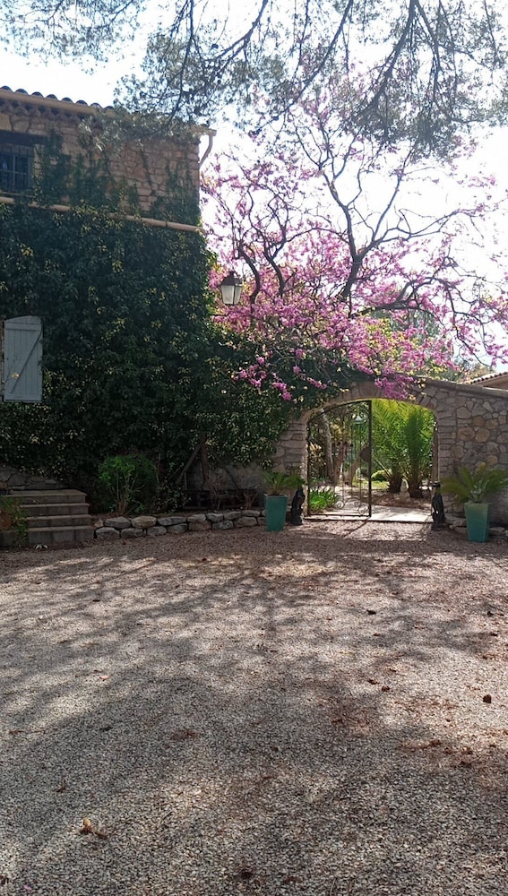 Domaine l'Helion